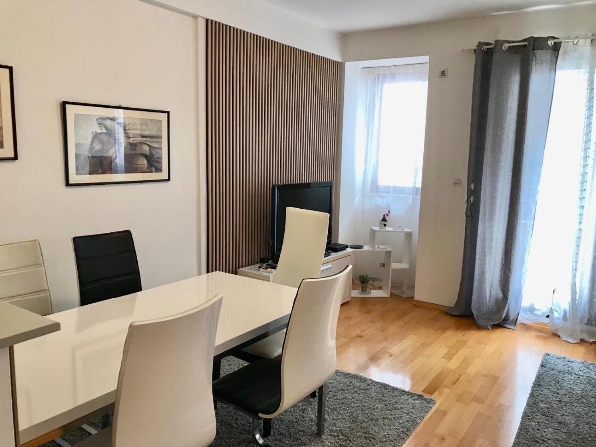 First Choice Apartman *